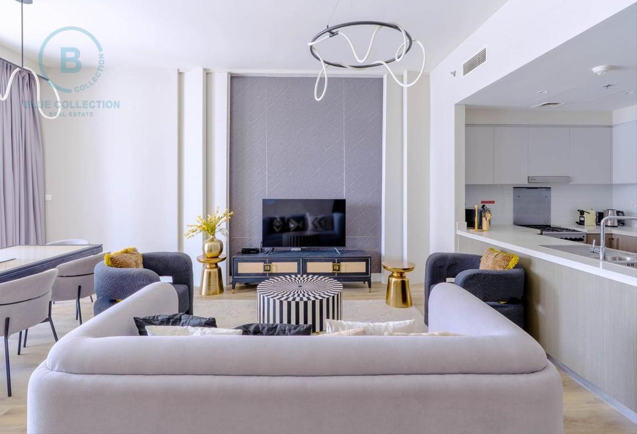 Furnished | On Boulevard | Spacious Layout photo 9