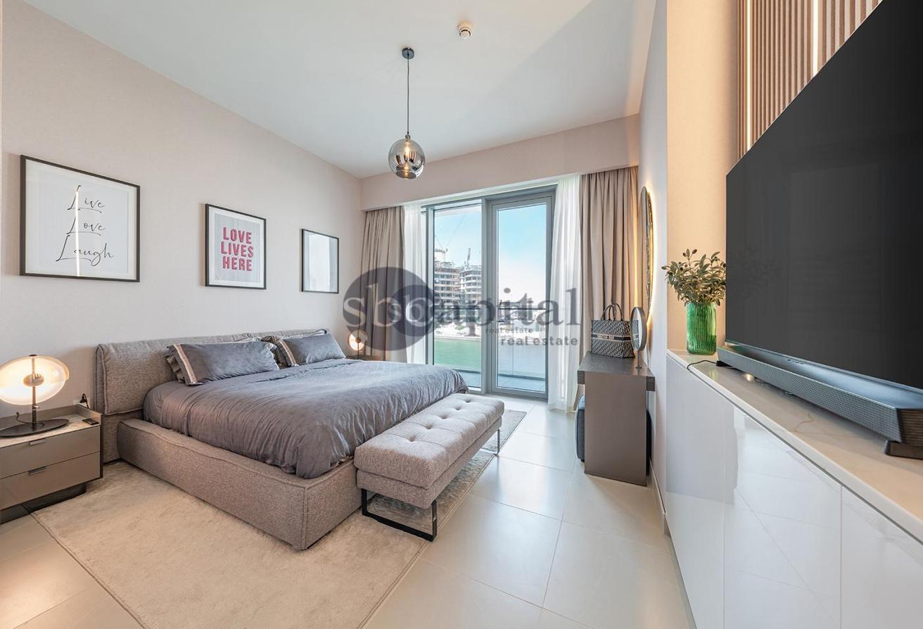 Fully Furnished | Canal And Burj Khalifa View photo 11
