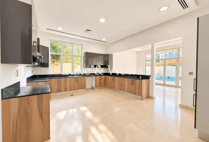 160082060 - Property Image 3