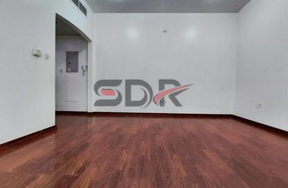 Apartment - 1 Bedroom - 1 Bathroom for rent in Jasmine Tower - Airport Road - Abu Dhabi