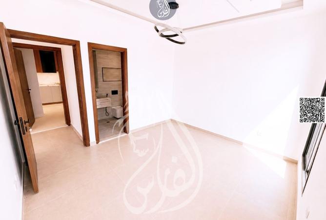 125192482 - Property Image 2