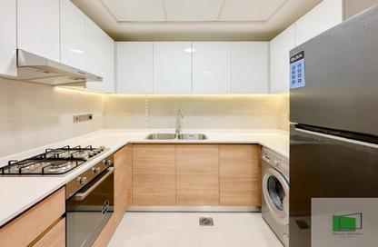 Apartment - 2 Bedrooms - 3 Bathrooms for rent in Radiant Square - City Of Lights - Al Reem Island - Abu Dhabi