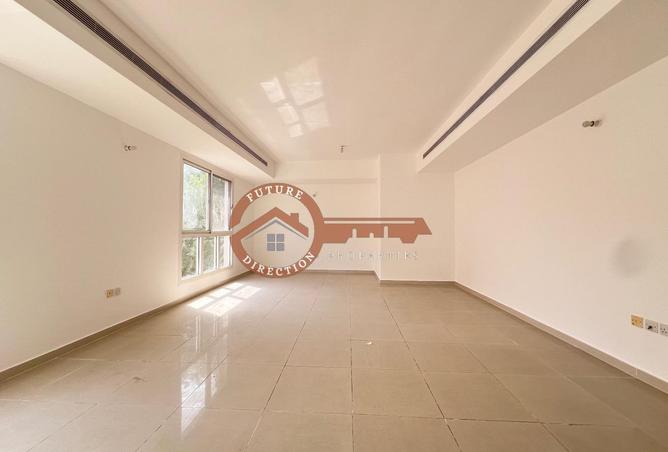 79837037 - Property Image 2