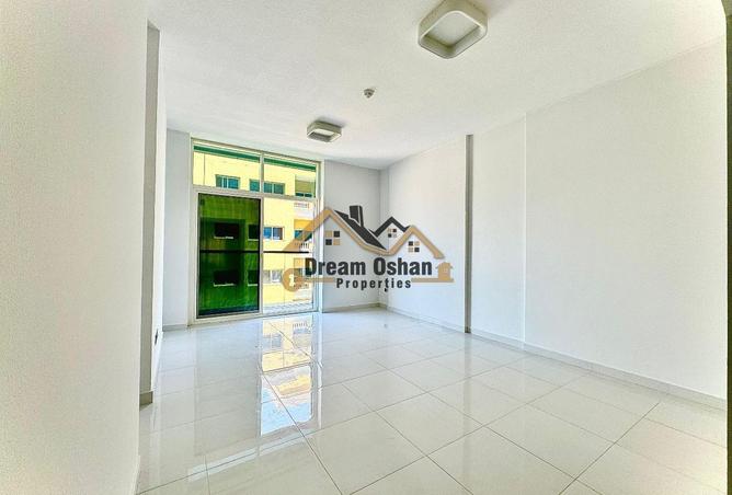 102413943 - Property Image 3