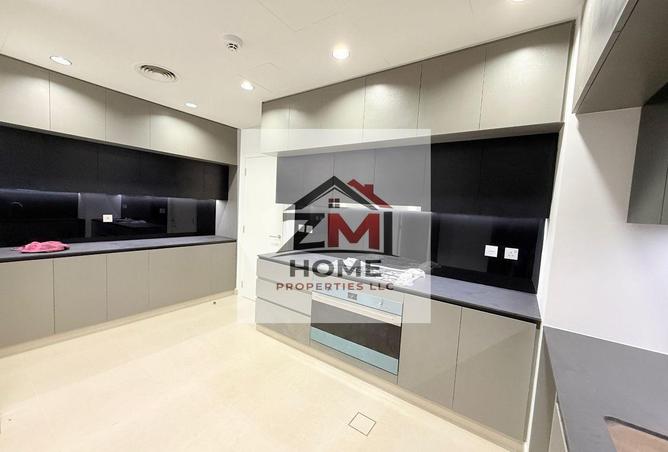 76994160 - Property Image 3