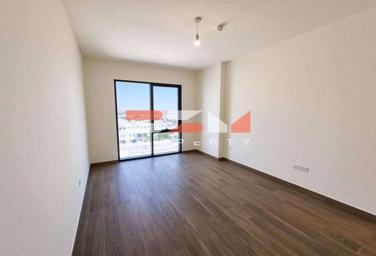 COVERED PARKING | HANDOVER DONE | READY TO MOVE IN photo 14