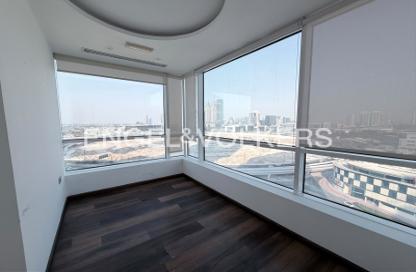 Office Space - Studio - 1 Bathroom for rent in Concord Tower - Dubai Media City - Dubai