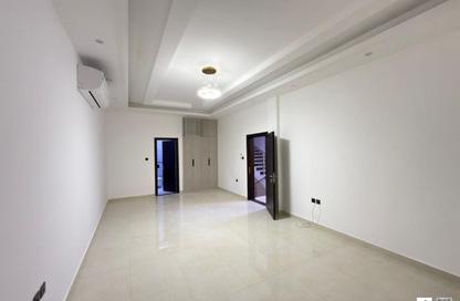 Villa - 5 Bedrooms - 7 Bathrooms for rent in Al Helio 2 - Al Helio - Ajman