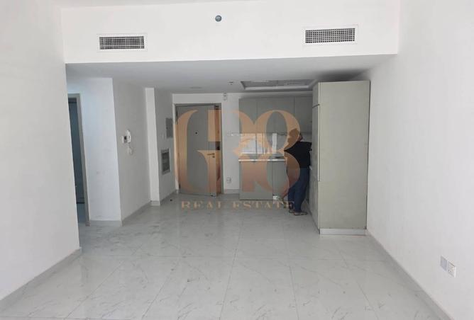 100421269 - Property Main Image