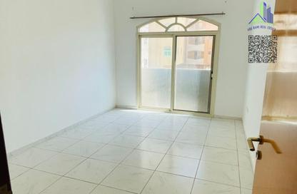Apartment - 1 - 1 for rent in Ajman Corniche Residences - Ajman Corniche Road - Ajman