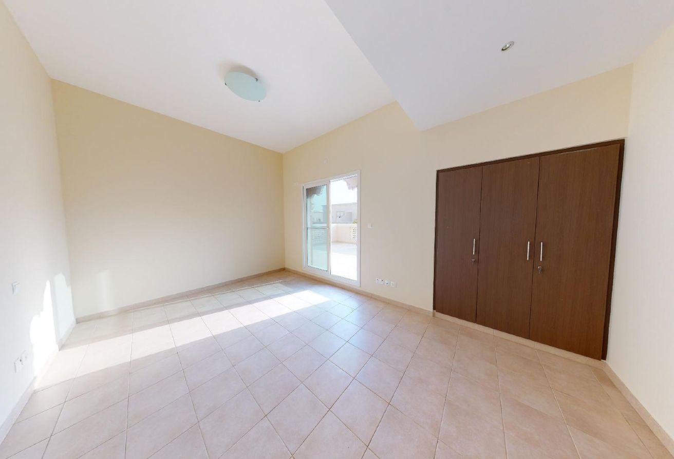 Single Row Villa | 5BR Executive | Arabic Style photo 18