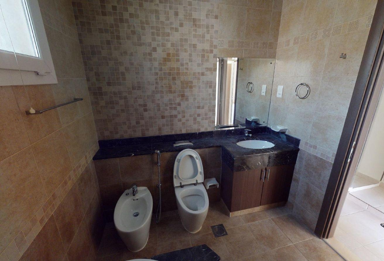 Single Row Villa | 5BR Executive | Arabic Style photo 17