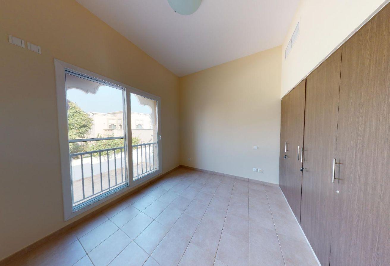 Single Row Villa | 5BR Executive | Arabic Style photo 12