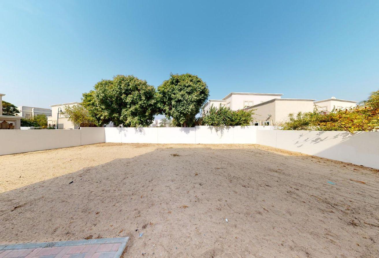 Single Row Villa | 5BR Executive | Arabic Style photo 21