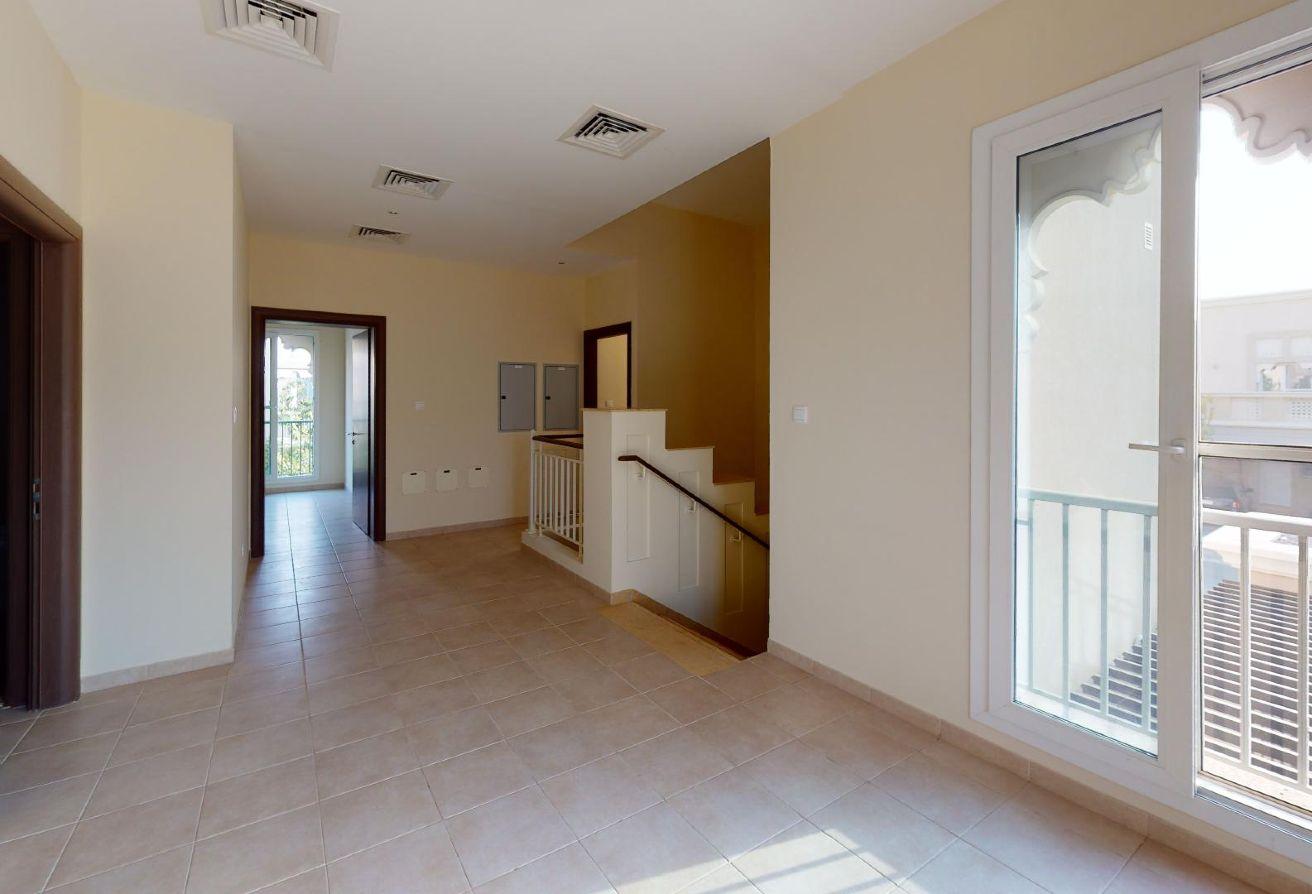 Single Row Villa | 5BR Executive | Arabic Style photo 29