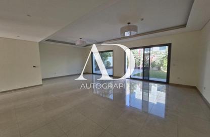 Villa - 3 Bedrooms - 4 Bathrooms for rent in Umm Suqeim 1 Villas - Umm Suqeim 1 - Umm Suqeim - Dubai