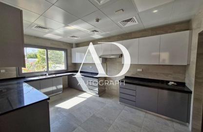 Villa - 3 Bedrooms - 4 Bathrooms for rent in Umm Suqeim 1 Villas - Umm Suqeim 1 - Umm Suqeim - Dubai
