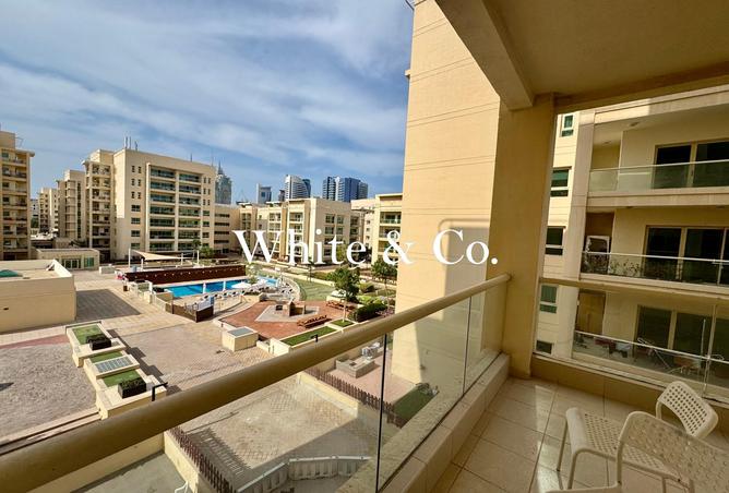 77385811 - Property Image 2