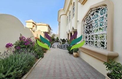 Villa - 6 Bedrooms - 5 Bathrooms for rent in Al Badaa Villas - Al Badaa - Dubai Villa - 6 Bedrooms - 5 Bathrooms for rent in Al Badaa Villas - Al Badaa - Dubai
