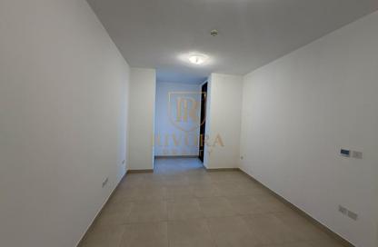 Apartment - 1 - 2 for rent in Golden Sands 17 - Umm Hurair 1 - Umm Hurair - Bur Dubai - Dubai