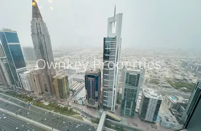 شقة - 2 غرف نوم - 2 حمامات للايجار في برج توينتي فرست سينشري - شارع الشيخ زايد - دبي