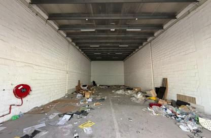 Warehouse - Studio - 1 Bathroom for rent in Industrial Area 18 - Sharjah Industrial Area - Sharjah