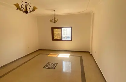 Apartment - 1 Bedroom - 2 Bathrooms for rent in Al Khan Corniche - Al Khan - Sharjah
