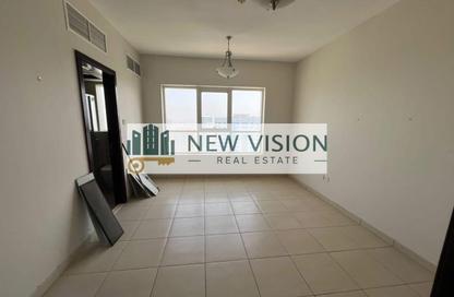Apartment - 3 - 4 for rent in Al Khan Lagoon Tower - Al Khan Lagoon - Al Khan - Sharjah