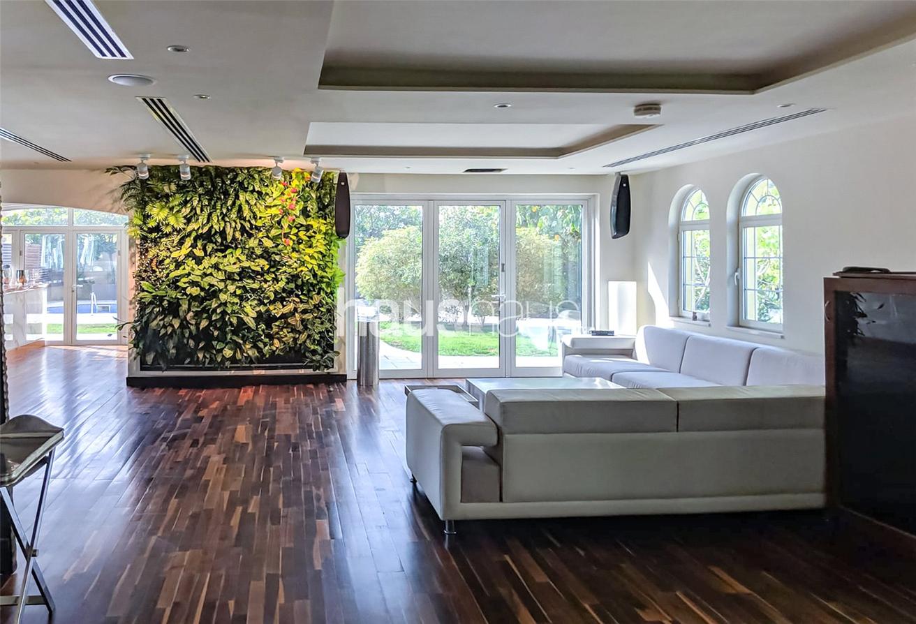 Amazing Upgraded Villa | Extended | Private Pool photo 7