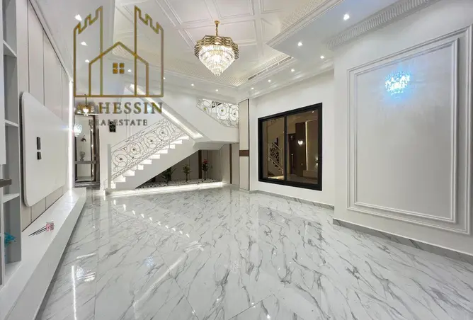 146002778 - Property Image 3