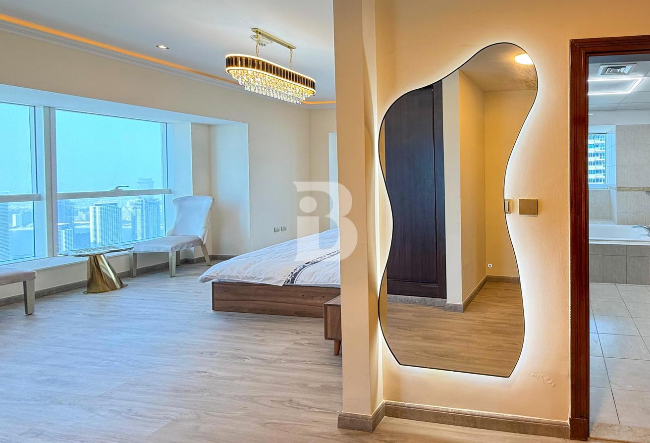 Rare Layout | Sea Views | Vacant photo 10