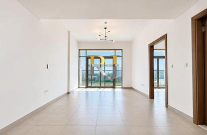 Apartment - 1 Bedroom - 2 Bathrooms for rent in Al Nasr Square Block D - Al Nasr Square - Oud Metha - Bur Dubai - Dubai