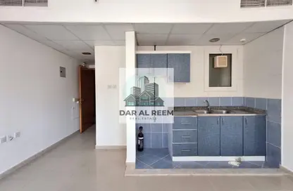 Apartment - Studio - 1 Bathroom for rent in New Al Taawun Road - Al Taawun - Sharjah