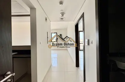 شقة - غرفة نوم - 2 حمامات للايجار في برج عايض - الجداف - دبي