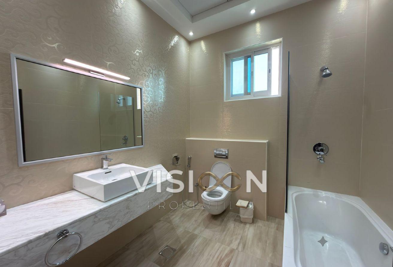 Ready To Move 5BR l Pool l Best Location photo 7