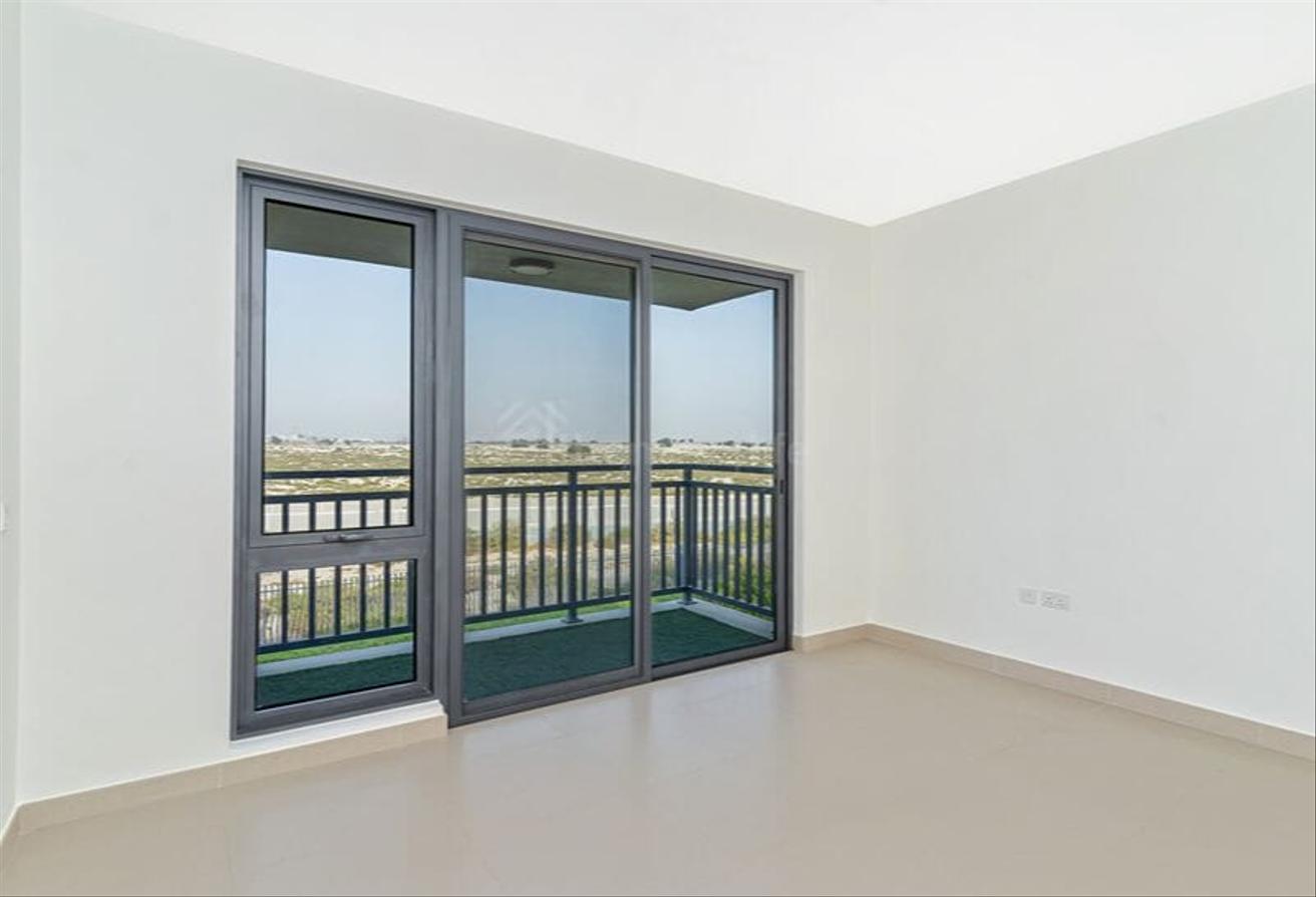 Single Row | Type 2M | 3BR + Maid | Vacant Soon photo 8