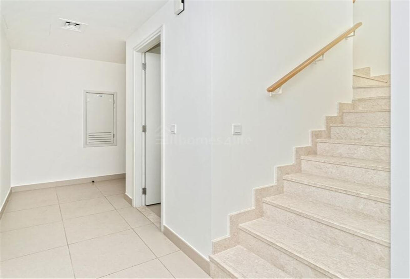 Single Row | Type 2M | 3BR + Maid | Vacant Soon photo 18