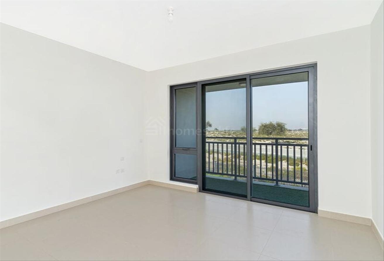 Single Row | Type 2M | 3BR + Maid | Vacant Soon photo 9