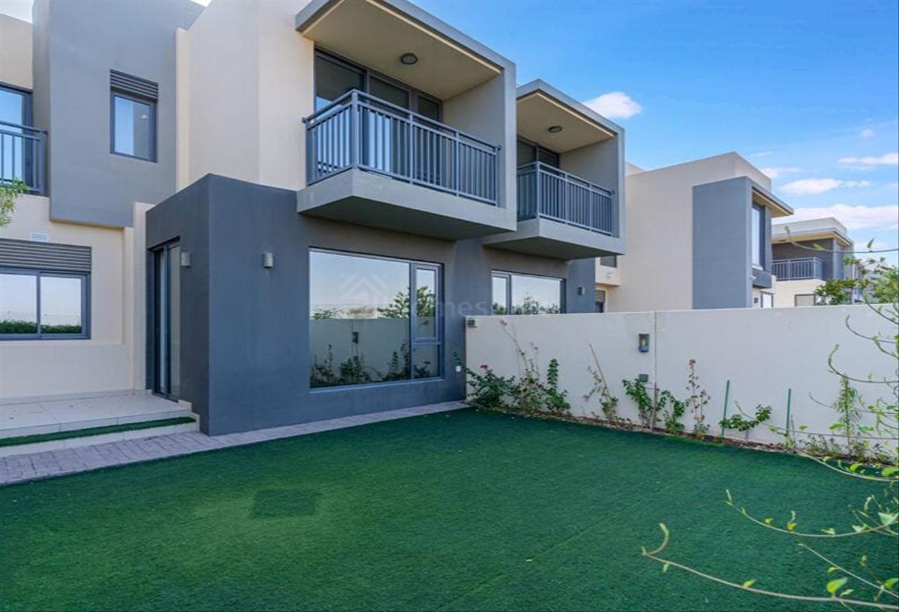 Single Row | Type 2M | 3BR + Maid | Vacant Soon photo 3