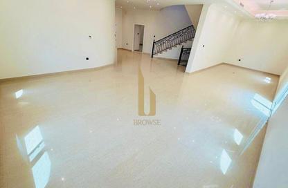 Villa - 5 Bedrooms - 5 Bathrooms for rent in Umm Suqeim 2 Villas - Umm Suqeim 2 - Umm Suqeim - Dubai