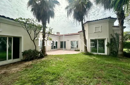 فيلا - 4 غرف نوم - 5 حمامات للايجار في منطقة البانجلو - مجتمع الحدائق - مجمع دبي للاستثمار - دبي فيلا - 4 غرف نوم - 5 حمامات للايجار في منطقة البانجلو - مجتمع الحدائق - مجمع دبي للاستثمار - دبي