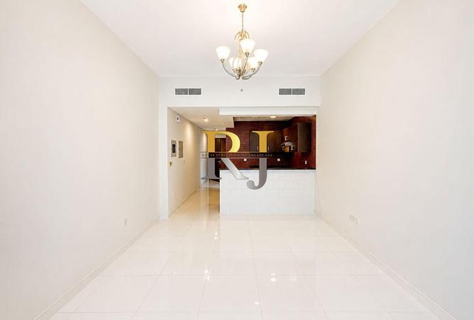 108602649 - Property Image 2