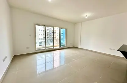 Apartment - 1 Bedroom - 2 Bathrooms for rent in Tower 23 - Al Reef Downtown - Al Reef - Abu Dhabi