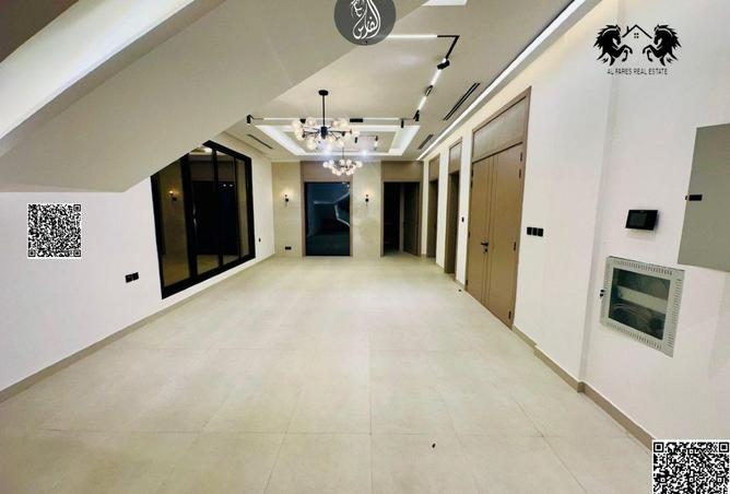 104259627 - Property Image 2