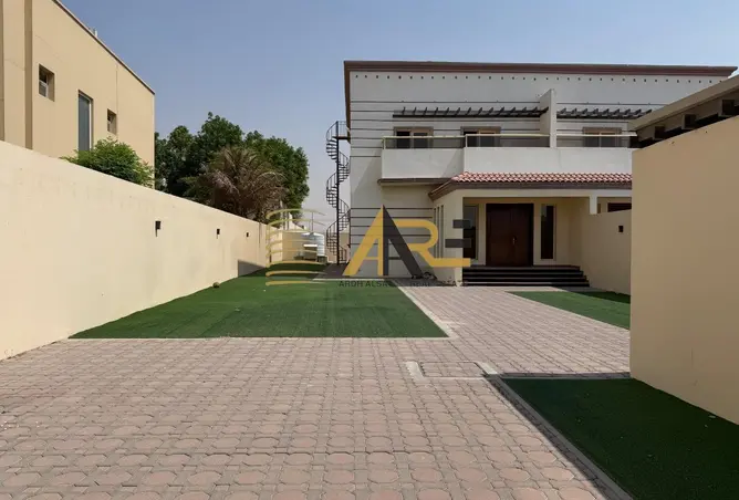 145976347 - Property Image 2