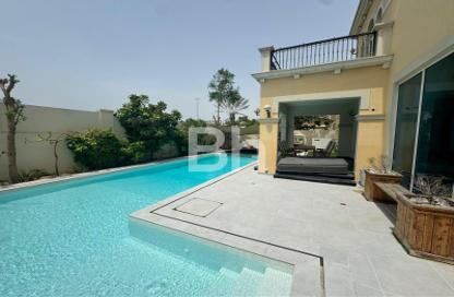 Villa - 4 Bedrooms - 5 Bathrooms for rent in District 6 - Jumeirah Park - Dubai
