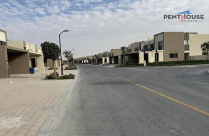 Villa - 3 Bedrooms - 4 Bathrooms for rent in La Violeta 1 - La Violeta - Villanova - Dubai Land - Dubai