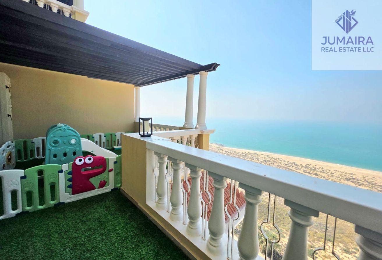 3 Bedroom Apartment | High floor | Full sea view