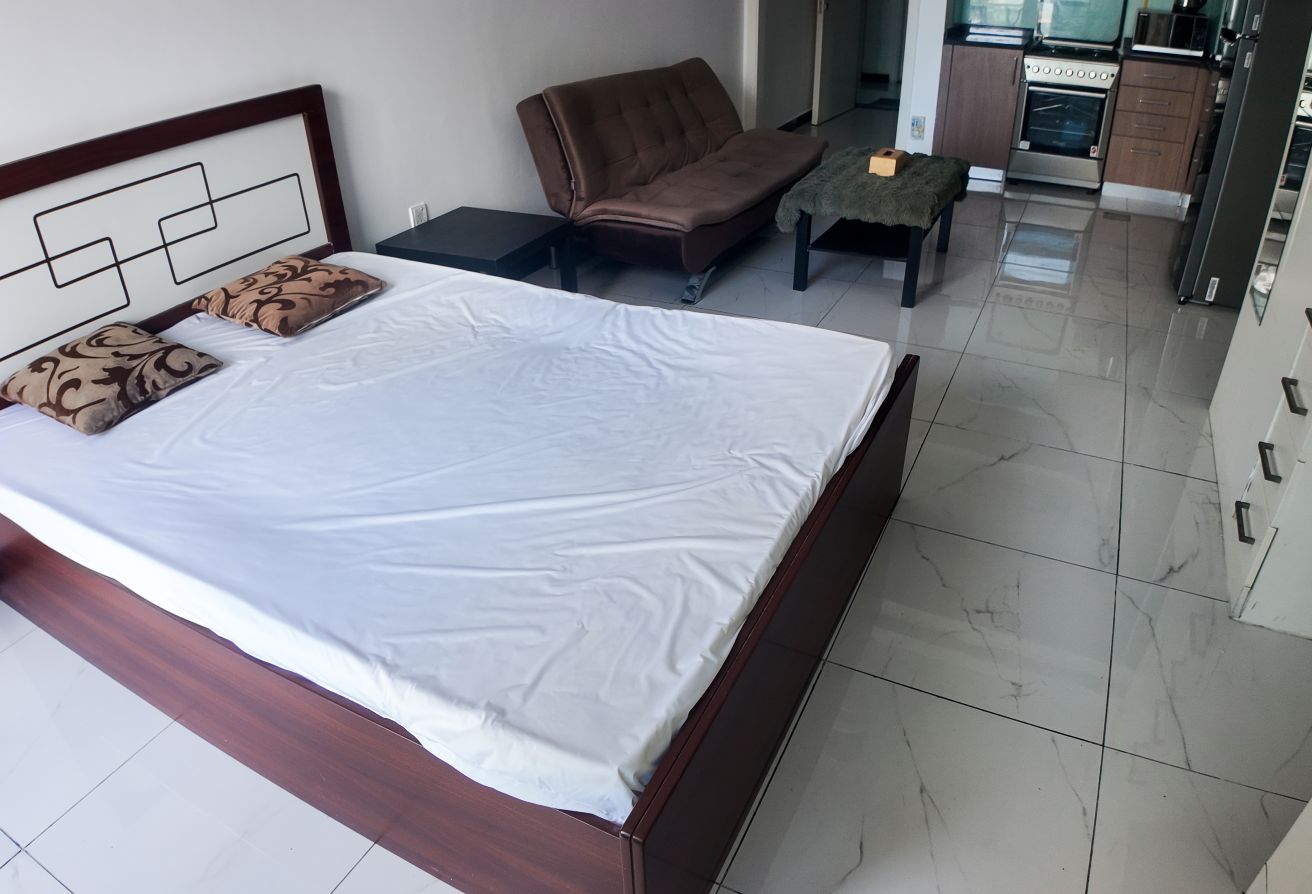 Vacant | High ROI | Spacious Studio