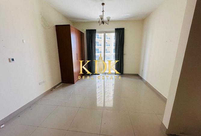 141904211 - Property Main Image